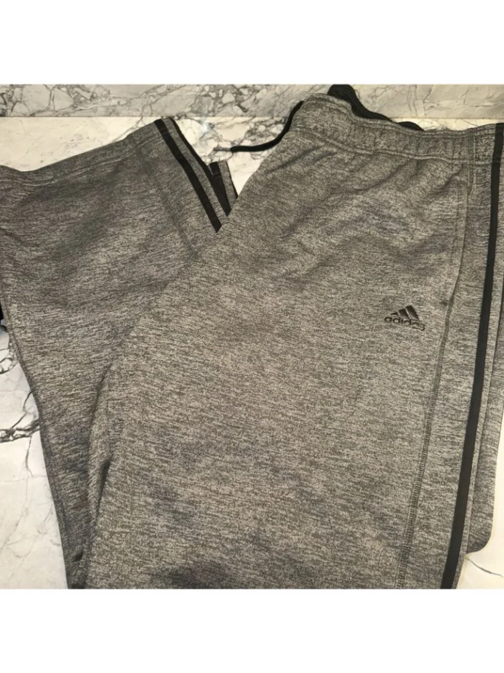 Adidas Men’s 3XL Climawarm Gray Black Athletic Pants Excellent